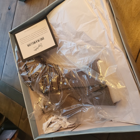 Anthropologie Paragon Boots - Picture 7 of 10